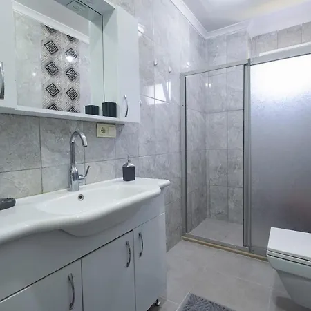Dazzling Home With Shared Pool Surrounded By Nature In Marmaris * מוגלה